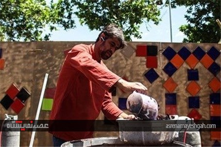 جشنواره گلاب گیری