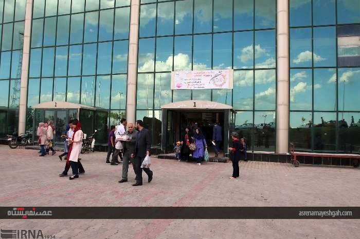 نمایشگاه گل و گیاه در زنجان