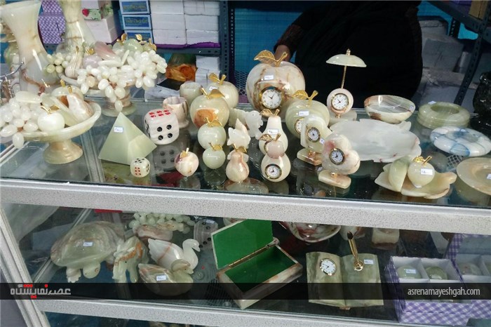 نمایشگاه سوغات و صنایع دستی در راستای شعار سال برگزار شد
