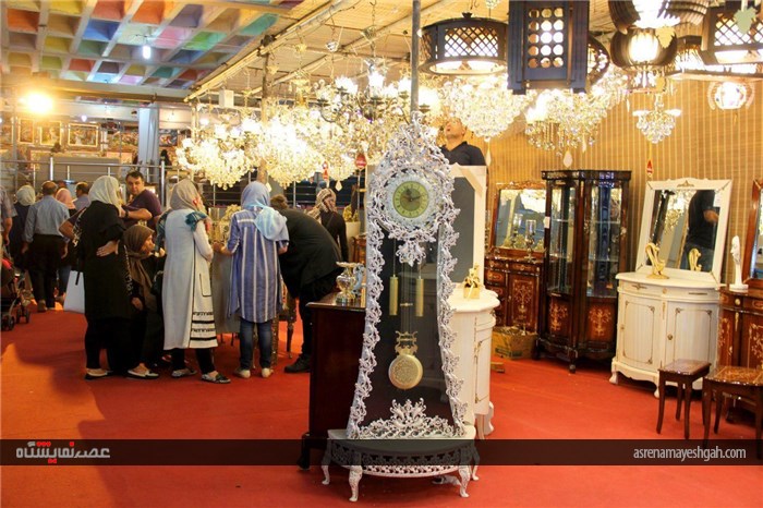 گزارش تصویری از اولین روز نمــایشگاه تخصصــى مبلمان صنایع چوبى ، لوستـر و دکوراسیون داخلى منزل ارومی
