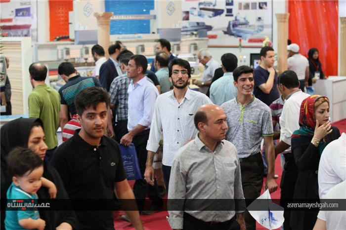 گزارش تصویری سومین روز برگزاری نمایشگاه ماشین آلات، یراق آلات و مواد اولیه صنایع چوب اصفهان