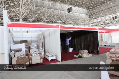 گزارش تصویری از آماده سازی نمایشگاه خانه، مبلمان و دکوراسیون مدرن اصفهان