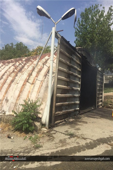 گزارش تصویری از اطفا حریق سالن تخریبی نمایشگاه تهران