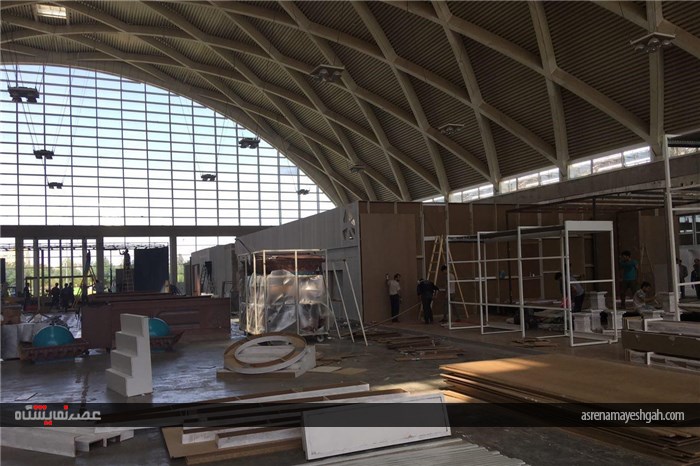 صویری آماده سازی نخستین نمایشگاه بین المللی فرش ماشینی، موکت و کف پوش شهرآفتاب