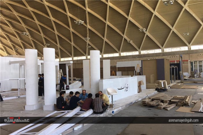 صویری آماده سازی نخستین نمایشگاه بین المللی فرش ماشینی، موکت و کف پوش شهرآفتاب