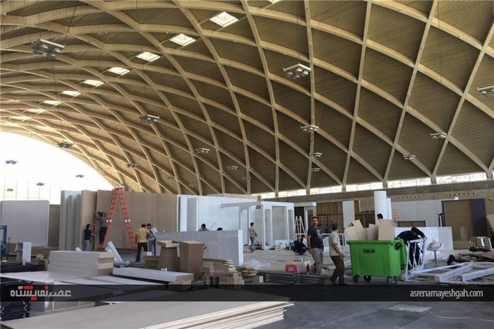 صویری آماده سازی نخستین نمایشگاه بین المللی فرش ماشینی، موکت و کف پوش شهرآفتاب