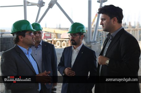 بازدید رییس و جمعی از اعضای کمیسیون اقتصادی شورای اسلامی شهر اصفهان از پروژه نمایشگاه