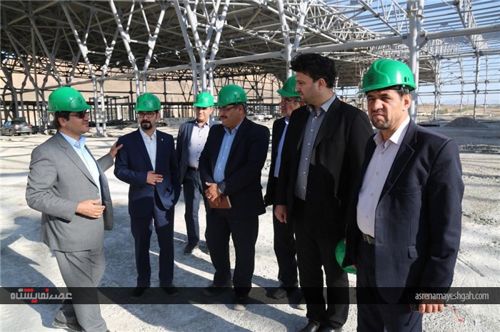 بازدید رییس و جمعی از اعضای کمیسیون اقتصادی شورای اسلامی شهر اصفهان از پروژه نمایشگاه