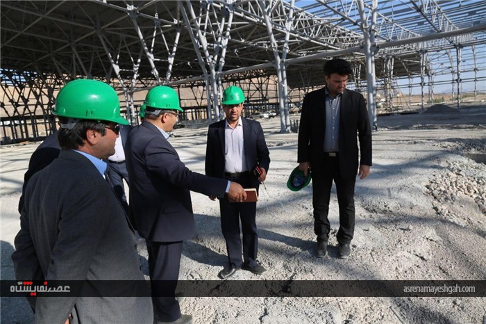 بازدید رییس و جمعی از اعضای کمیسیون اقتصادی شورای اسلامی شهر اصفهان از پروژه نمایشگاه