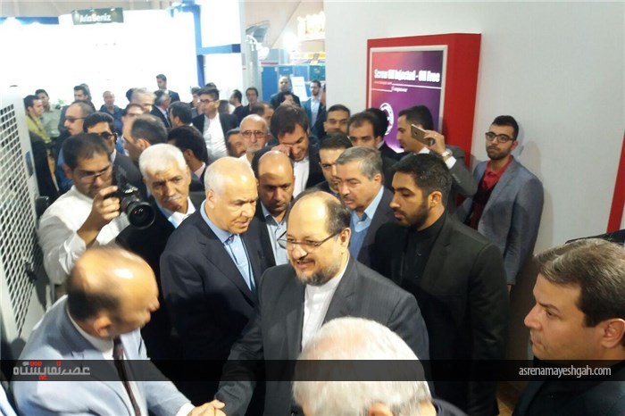 گزارش تصویری بازدید وزیر صنعت، معدن و تجارت از نمایشگاه صنعت تهران