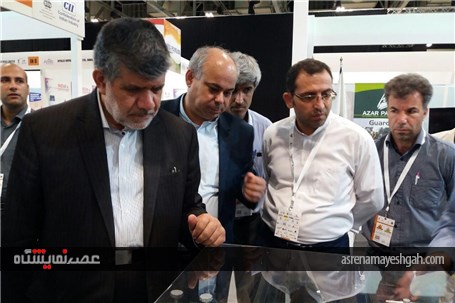 بازدید خسروتاج از غرفه های ایرانی نمایشگاه عمان