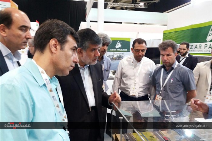 بازدید خسروتاج از غرفه های ایرانی نمایشگاه عمان