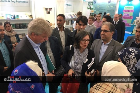 بازدید و حضور یورگن باس رئیس نمایشگاه کتاب فرانکفورت از غرفه ایران