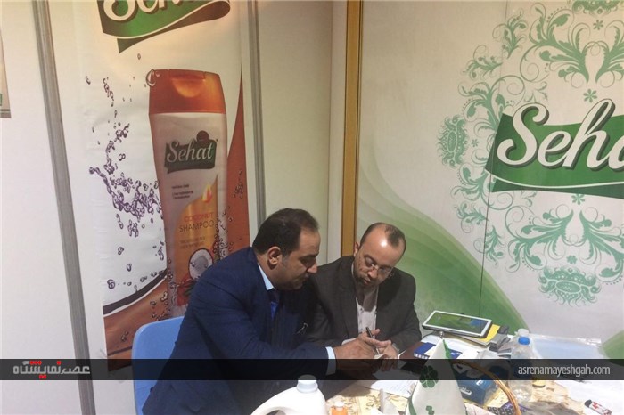 بازدید رایزن بازرگانی ایران در عراق از پاویون ایران در نمایشگاه عراق
