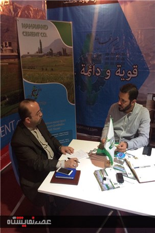 بازدید رایزن بازرگانی ایران در عراق از پاویون ایران در نمایشگاه عراق