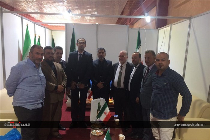 بازدید رایزن بازرگانی ایران در عراق از پاویون ایران در نمایشگاه عراق