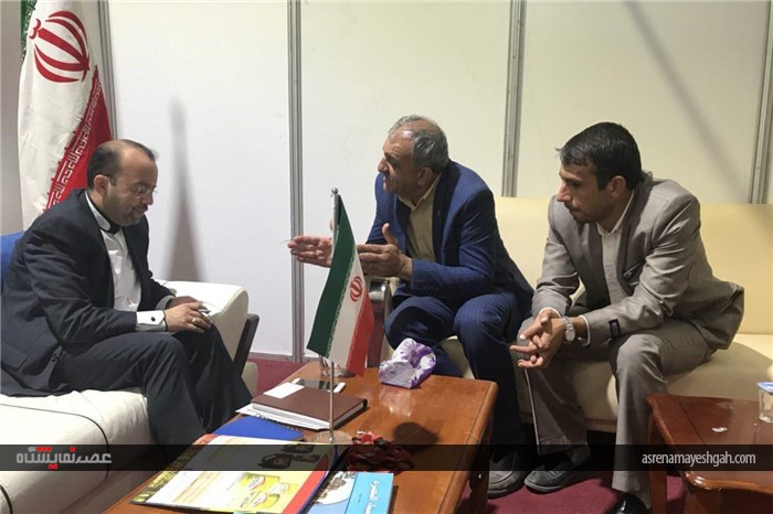 بازدید رایزن بازرگانی ایران در عراق از پاویون ایران در نمایشگاه عراق