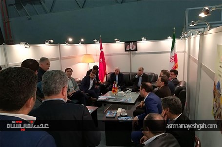 بازدید اکبر ترکان از نمایشگاه اختصاصی ایران در ترکیه