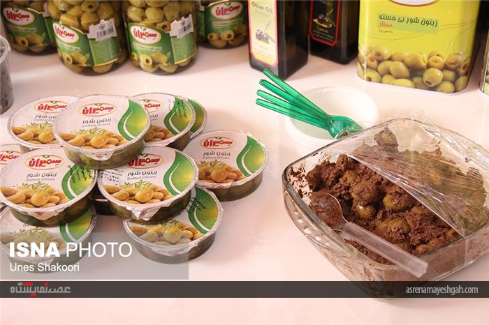 گزارش تصویری از نمایشگاه کارخانجات برتر به مناسبت هفته جهانی غذا در زنجان