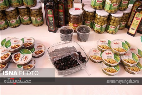گزارش تصویری از نمایشگاه کارخانجات برتر به مناسبت هفته جهانی غذا در زنجان