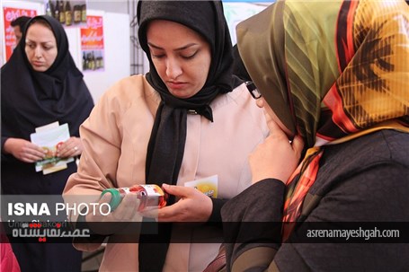 گزارش تصویری از نمایشگاه کارخانجات برتر به مناسبت هفته جهانی غذا در زنجان