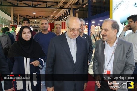 بازدید نعمت زاده از هفدهمین نمایشگاه بین المللی صنعت برق
