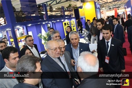 بازدید نعمت زاده از هفدهمین نمایشگاه بین المللی صنعت برق