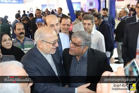 بازدید نعمت زاده از هفدهمین نمایشگاه بین المللی صنعت برق