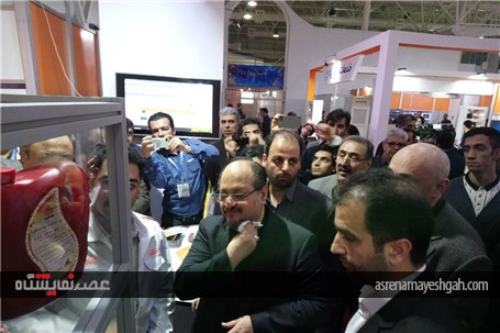 گزاش تصویری از بازدید وزیر صنعت از نمایشگاه قطعات خودرو