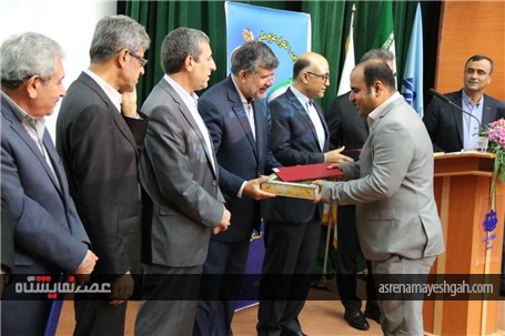 تقدیر از شرکت نمایشگاههای بین المللی بوشهر بعنوان خادم صادرات امروز در روز ملی صادرات بوشهر