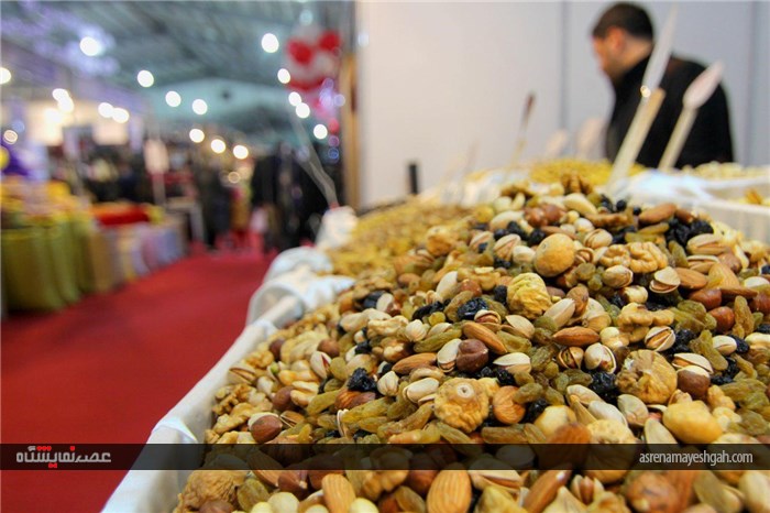 گزارش تصویری از اولین روز نمایشگاه ویژه یلدای ارومیه
