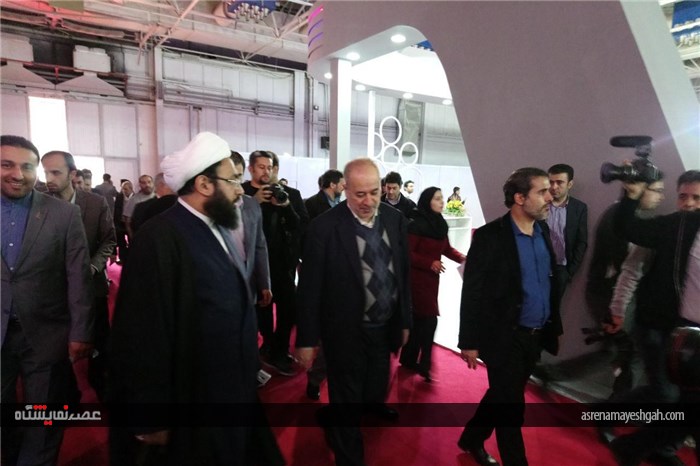 بازدید صلاحی رئیس سازمان زیباسازی شهرداری از نمایشگاه حمل و نقل تهران