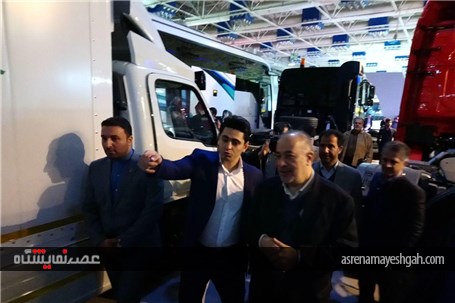 بازدید صلاحی رئیس سازمان زیباسازی شهرداری از نمایشگاه حمل و نقل تهران