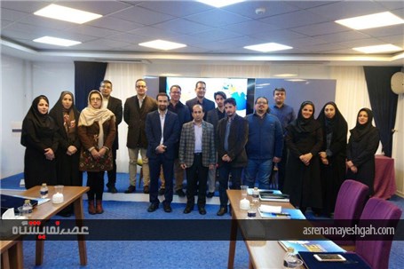 از خبرنگاران حاضر در نمایشگاه تراکنش تقدیر شد