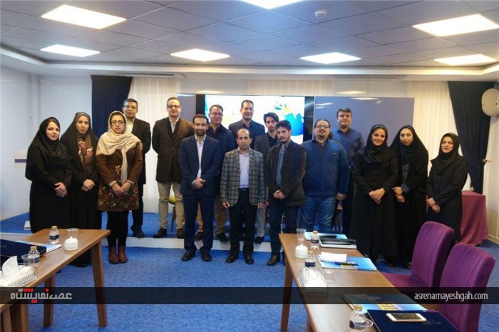 از خبرنگاران حاضر در نمایشگاه تراکنش تقدیر شد