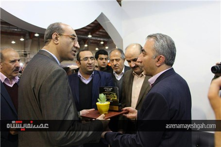 گزارش تصویری تقدیر از مشارکت کنندگان نمایشگاه خودرو قزوین