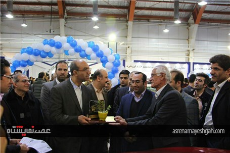 گزارش تصویری تقدیر از مشارکت کنندگان نمایشگاه خودرو قزوین