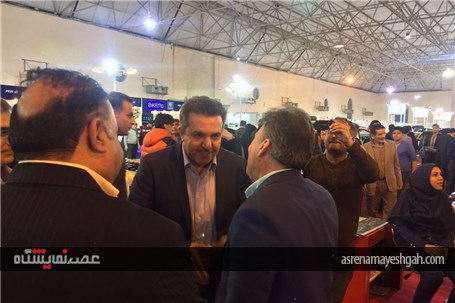 زارش تصویری بازدید رییس اتاق بازرگانی بوشهر از نمایشگاه خودرو