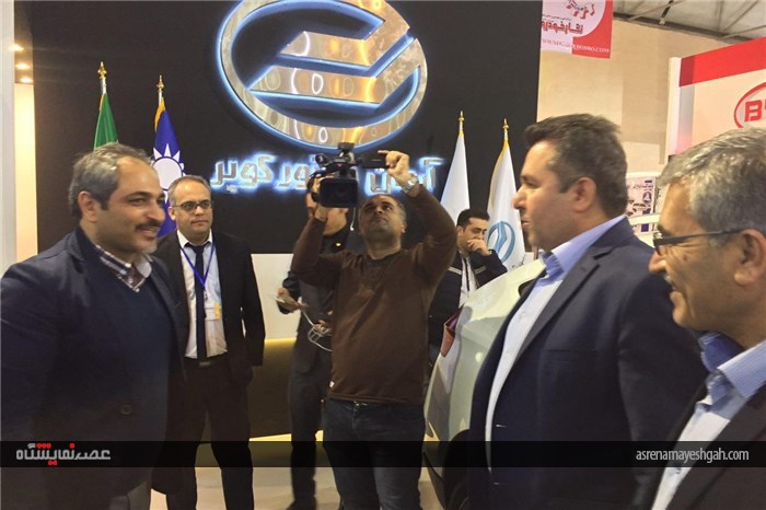 زارش تصویری بازدید رییس اتاق بازرگانی بوشهر از نمایشگاه خودرو