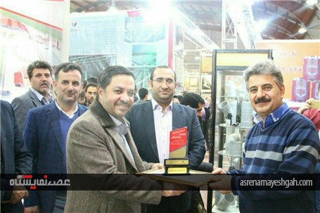 گزارش تصویری اهداءتندیس به مشارکت کنندگان نمایشگاه ساختمان قزوین