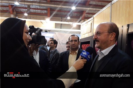 بازدید استاندار از نمایشگاه توانمندی های صنعتی قزوین